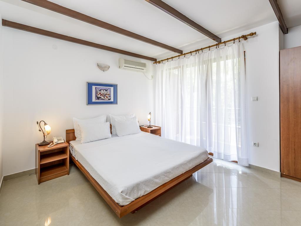 Captain Apartments Budva Zimmer foto